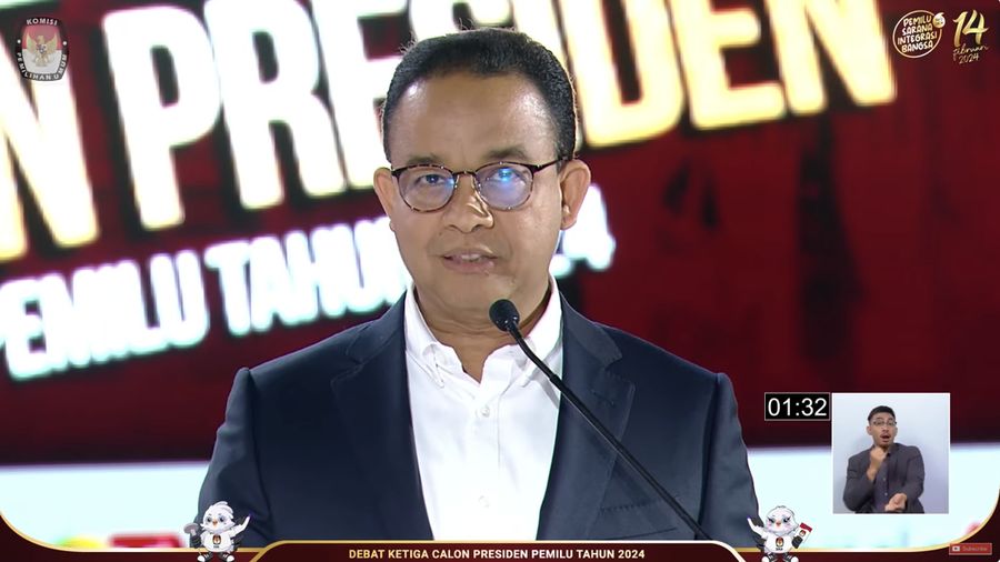 Bakal calon Presiden (Capres) Anies Baswedan nomor urut 1, saat menyampaikan visi dan misi dalam debat ketiga yang digelar di Istora Senayan, kompleks Gelora Bung Karno (GBK) pada Minggu (7/1/2024). (Tangkapan layar Youtube KPU RI)