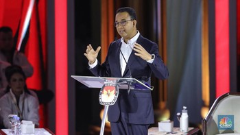 Data Ulang, Anies Mau Petugas Pajak Susuri Jalanan Jakarta!