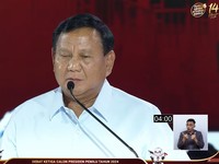 Viral Gaya Prabowo ke Moderator saat Interupsi Anies