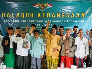 Ulama & Kiai Cirebon Yakin Ganjar-Mahfud Sosok Tepat Berantas Korupsi