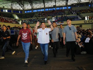 Kapolri Dianugerahi Gelar Alumni Menginspirasi dari SMAN 8 Yogyakarta