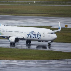 Buntut Jendela Boeing 737 Max 9 Lepas, Segini Kerugian Alaska Airlines
