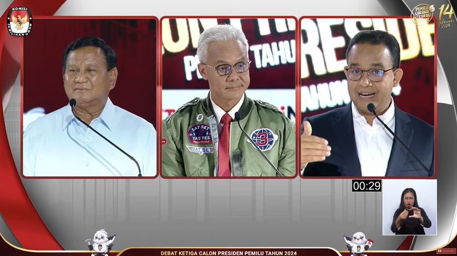 Prabowo, Ganjar dan Anies saat debat Capres di Jakarta (Tangkapan layar Youtube KPU RI)