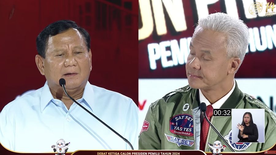 Prabowo Subianto dan Ganjar Pranowo dalam debat Capres (Tangkapan layar Youtube KPU RI)