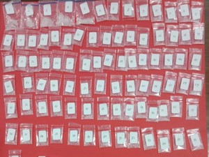 Emak-emak di Morowali Jadi Kurir Narkoba Ditangkap, 87 Saset Sabu Disita