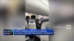 Video: Heboh! Pintu Pesawat Alaska Airlines Copot di Udara