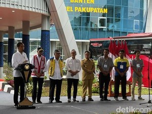 Jokowi Resmikan Terminal Tipe A di Serang: Tinggalkan Image Preman