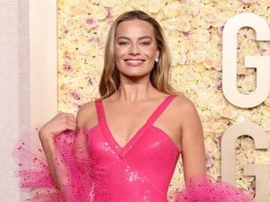 Rahasia Cantik Margot Robbie, Pakai Suncreen dan Facial Oksigen