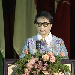 Disebut Bakal Mundur Dari Kabinet Jokowi, Menlu Retno: Percaya Nggak?