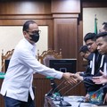 Rafael Alun 'Disetrap' 18 Menit Saat Divonis 14 Tahun Penjara