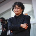 Sutradara 'Parasite' Desak Penyelidikan Kematian Lee Sun Kyun