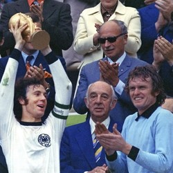 Franz Beckenbauer Meninggal Dunia, Ini Riwayat Penyakitnya