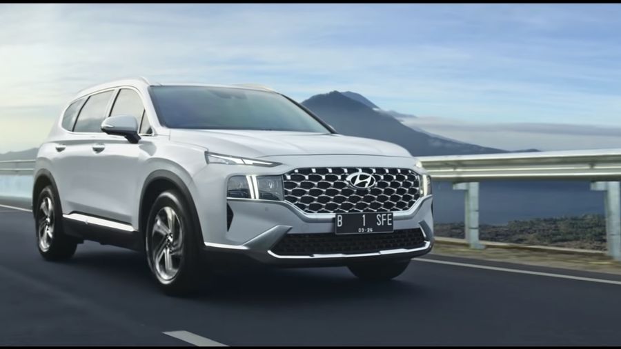 Hyundai Santa FE. (Tangkapan Layar Youtube Hyundai Motor Indonesia)