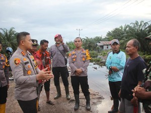 Kapolres AKBP Bimo Terjun Langsung Pastikan Logistik Pemilu di Bengkalis Aman