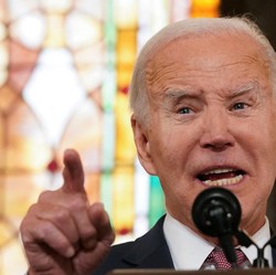 Biden Sahkan Undang-Undang Setop Impor Bahan Bakar Nuklir dari Rusia