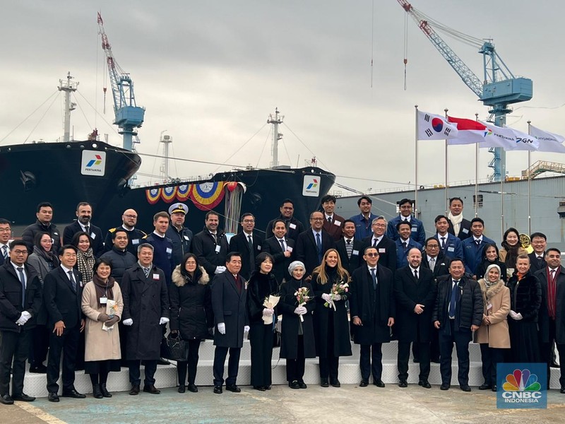 PT Pertamina International Shipping (PIS) mendatangkan dua kapal tanker baru buatan Hyundai, Korea Selatan. Tanker tersebut khusus untuk mengangkut muatan LPG dan amonia. PT Pertamina International Shipping (PIS) mendatangkan dua kapal tanker baru buatan Hyundai, Korea Selatan. Tanker tersebut khusus untuk mengangkut muatan LPG dan amonia. (CNBC Indonesia/Wahyu Daniel)