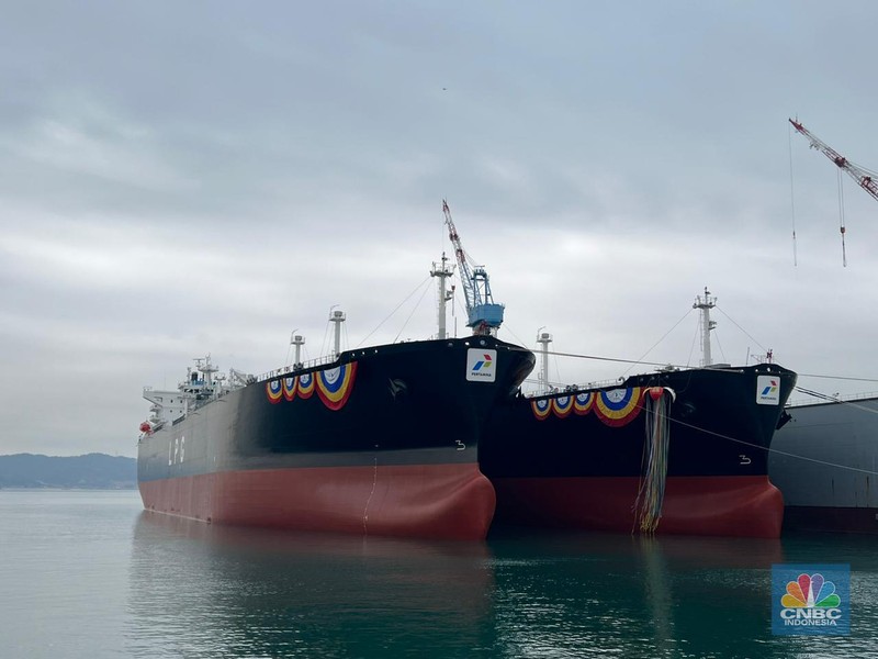 PT Pertamina International Shipping (PIS) mendatangkan dua kapal tanker baru buatan Hyundai, Korea Selatan. Tanker tersebut khusus untuk mengangkut muatan LPG dan amonia. (CNBC Indonesia/Wahyu Daniel)