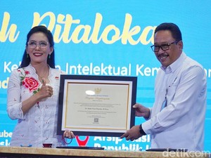 Rieke Diah Pitaloka Serahkan 20 Karya Hak Intelektualnya ke Arsip Nasional