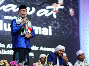 Zulhas Hadiri Magelang Selawat untuk Pemilu Damai: Beda Pilihan Tetap Saudara