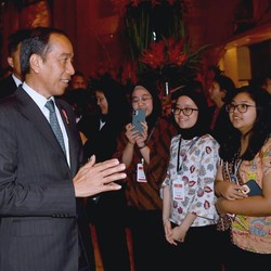 Jokowi Bersyukur 2 BUMN RI Dapat Kontrak Rp8,5 T di Filipina