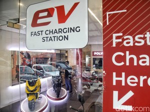Syarat Beli Cuma Modal KTP, Motor Listrik Subsidi Makin Banyak Diburu