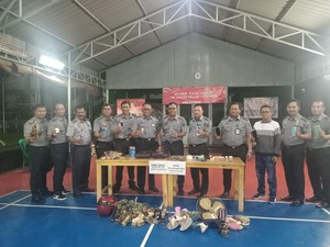 Razia Lapas Cipinang, Petugas Temukan Senjata Tajam hingga Pemanas Air