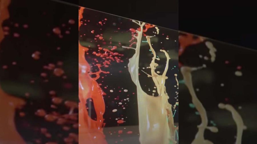 Samsung meluncurkan layar MicroLED transparan pertama di dunia pada CES 2024. (Tangkapan Layar Youtube SamsungNewsroom)
