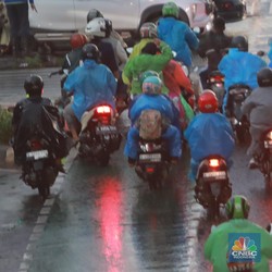 Siaga Hujan Lebat Berlanjut Sepekan, Ini Penyebabnya Menurut BMKG