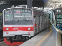 Lama Tak Ada Kabar, Peleburan MRT & Kereta Commuter Batal?