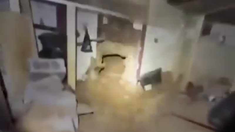 Sebuah sinagoge di Brooklyn, New York, rusak usai sekte Yahudi Hasidic menemukan terowongan bawah tanah yang diduga dibangun oleh jemaat sesat. (Tangkapan Layar Media X @OttawaPatriot88)