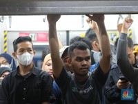 Warga RI Harus Siap-Siap Tabah, 2025 Bisa Jadi Tahun Sulit
