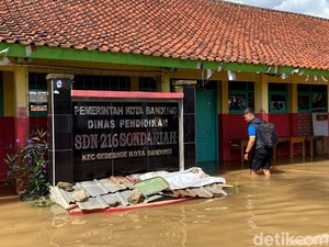 Banjir di Kota Bandung: 2 SD Ikut Terendam