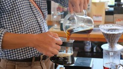 Di Sini Bisa Ngobrol Bareng Ahli Kopi dan Bahas Tren Kopi, Gabung Yuk!