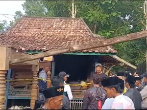 Keponakan di Sampang Bunuh Paman, Bibi dan Anaknya Terluka