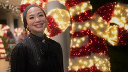 Video Feni Rose Cerita Hubungan dengan Putrinya: Kadang Akur, Kadang Omelin