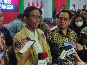Klaim Mahfud Relawan Pindah Dukungan Tak Cuma ke Kubuh Prabowo-Gibran