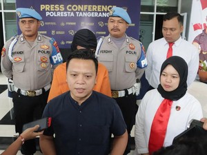 Ritual Bejat Pria di Tangerang Mandikan hingga Perkosa Anak Tiri