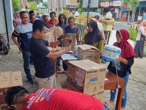 Pemerintah Salurkan 10 Ribu Rice Cooker Gratis untuk Warga Banyuwangi