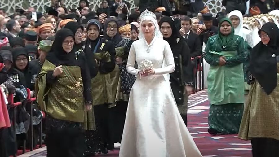 Acara resepsi pernikahan Pangeran Mateen dan Anisha Isa-Kalebic. (Dok. rtbgo.bn)