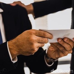 Gaji UMR, Begini Cara Atur Duit Biar Lolos dari Kemiskinan