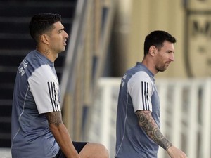 Debut Pahit Duet Messi-Suarez