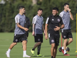 Eks Bintang-bintang Barca Reuni di Miami: Messi-Suarez-Busquets