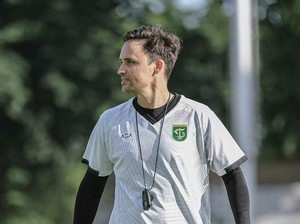 Liga 1: Paul Munster Belum Puas Meski Persebaya Menang di Laga Uji Coba