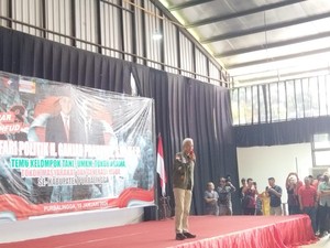 Saat Ganjar Tanya Panwas soal Bagikan Hadiah HP ke Pendukung di Purbalingga
