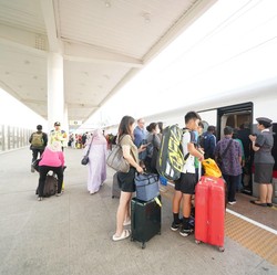 KCIC Punya Sistem Ini, Barang Tertinggal di Whoosh Bisa Ketemu Lho