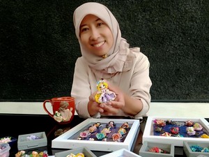 Ngalam Mbois: Clay Buatan Lila Diburu Bule