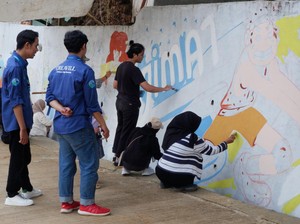 Mengangkat Potensi Kampung Lewat Voli hingga Mural