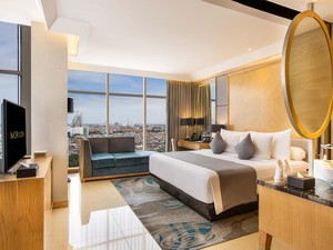 Ini Hotel-hotel di Surabaya yang Sediakan Guling Agar Tidur Lebih Lelap