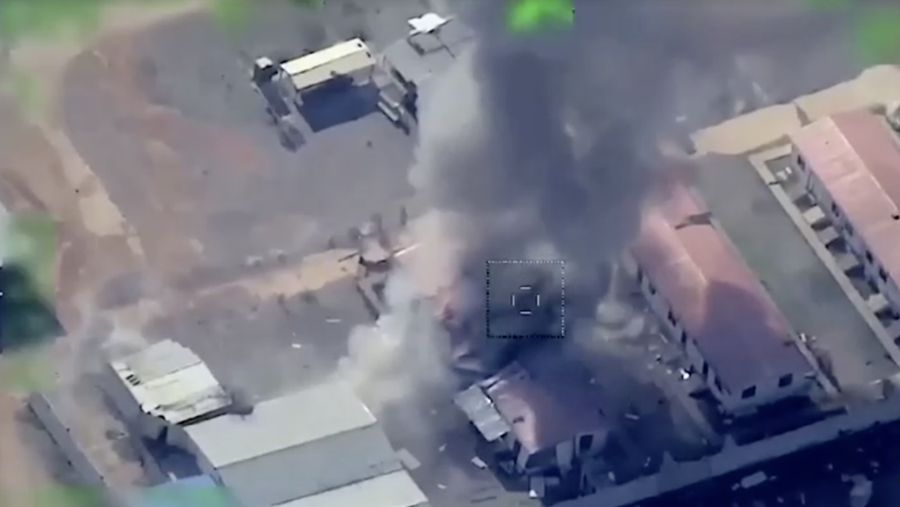 Turki bombardir 23 titik sasaran milik kelompok militan Kurdi di Suriah. (REUTERS)