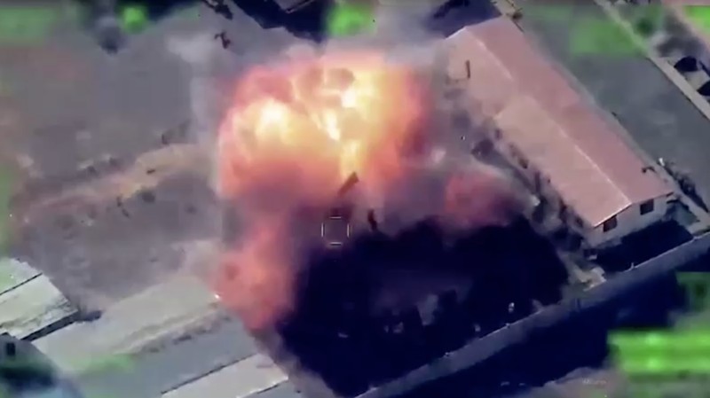 Turki bombardir 23 titik sasaran milik kelompok militan Kurdi di Suriah. (REUTERS)